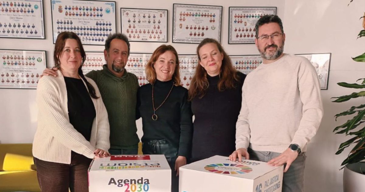 Kiwa Spain, a través del área de I + D + i, firma un acuerdo para la Cátedra Sostenibilidad y Territorio de la UCLM